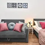 Апартаменты Totu Marina Modern *