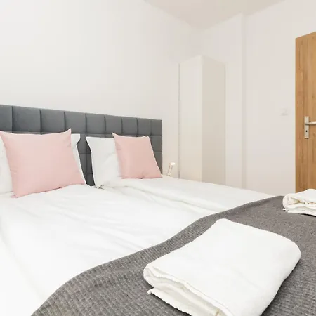 Totu Marina Modern Gdansk