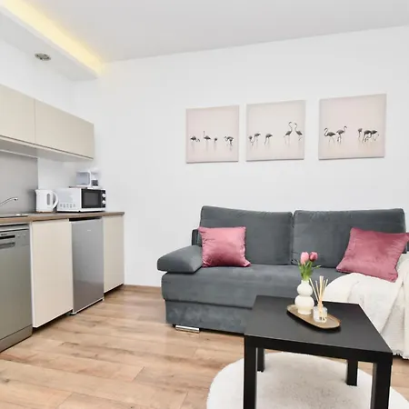 Totu Marina Modern غدانسك