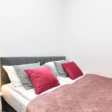 Totu Marina Modern