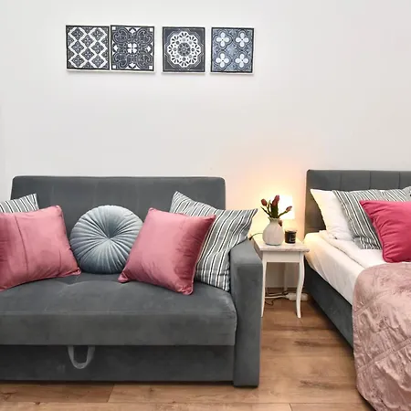 Lägenhet Totu Marina Modern *