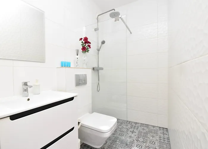 Totu Marina Modern شقة